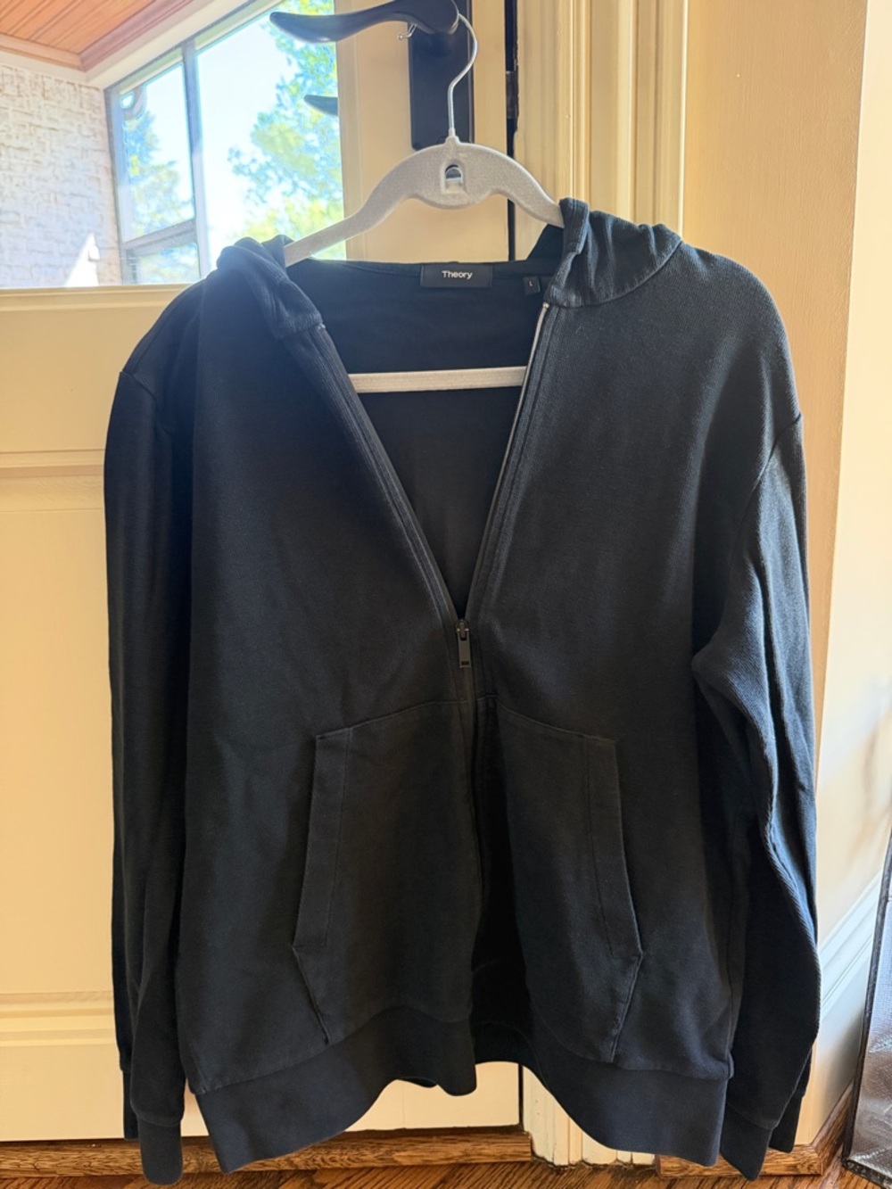 Theory Classic Black Zip-Up Hoodie size large